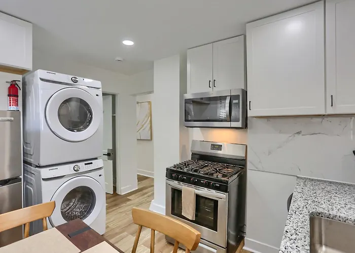 Apartment Dormont Potomac Stylish & Modern 2bd *